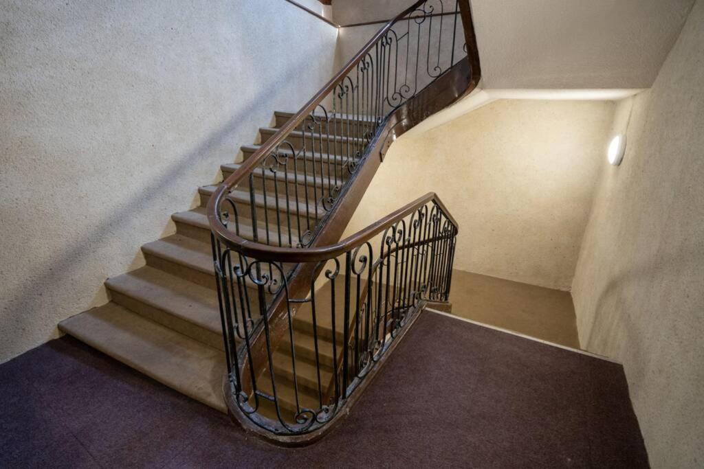 La Veilleuse - Appartement Au Coeur Du Centre Ville Limoges Eksteriør bilde